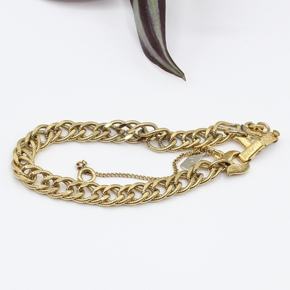 Vintage Monet link bracelet - Picture 4 of 8